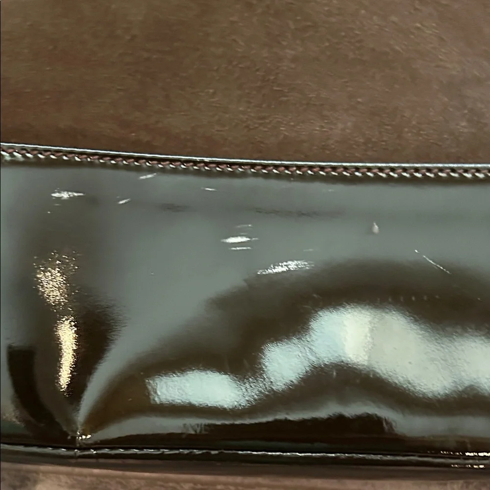 Gucci Tom Ford Era Patent and Suede Shoulder Bag - Picture 4 of 15